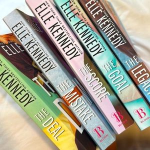 FULL Elle Kennedy Off Campus Series